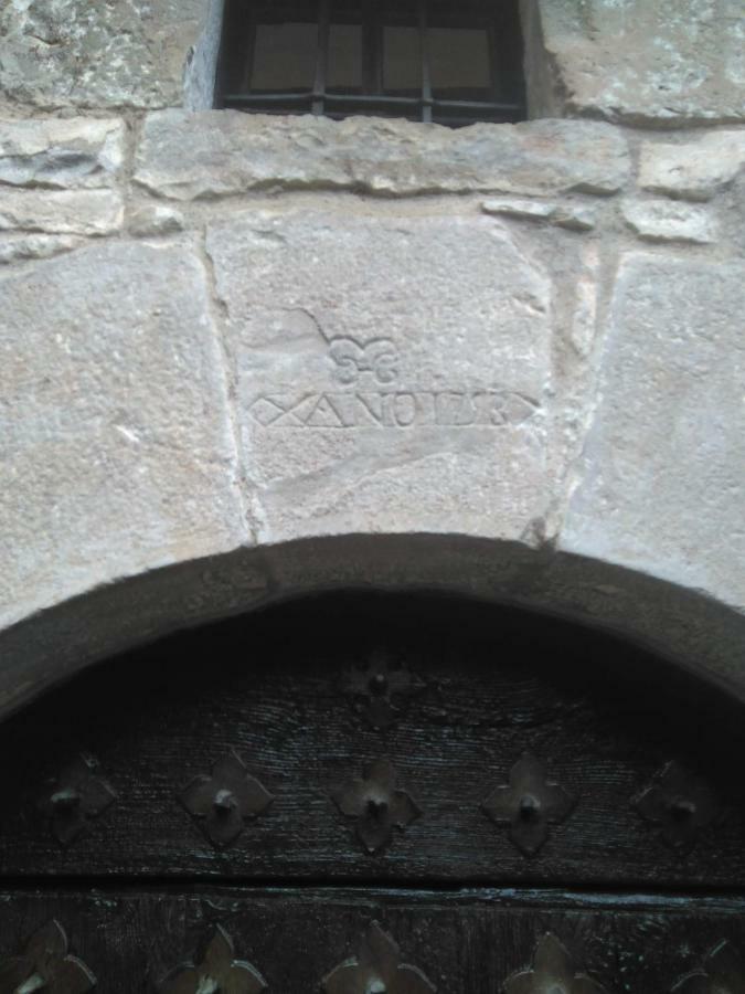 דירות Casa-Abadia De Banaguas מראה חיצוני תמונה