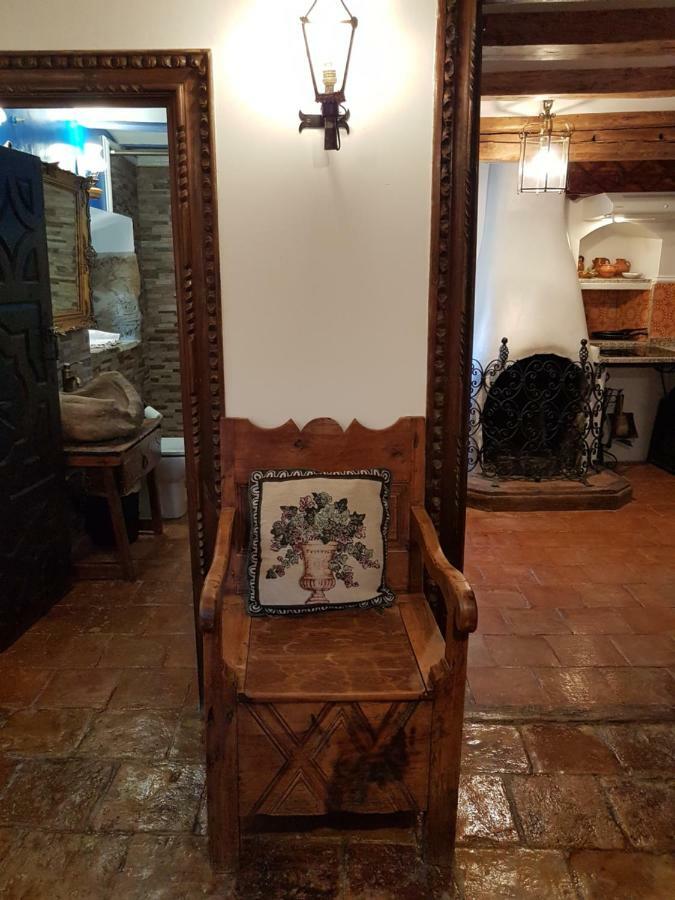 דירות Casa-Abadia De Banaguas מראה חיצוני תמונה